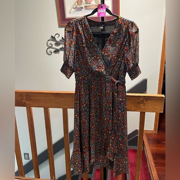NWOT Tommy Hilfiger Floral Wrap Dress V-Neck Size 4 #088 - Picture 1 of 11